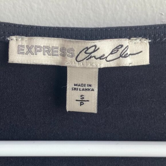 Express One Eleven Strappy Deep V Short Sleeve Shirt - Picture 3 of 6